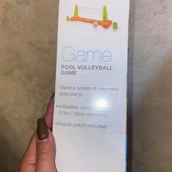 Pool Volleyball Game - brand new - Picture 2 of 2